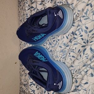 Hoka One One Bondi 8